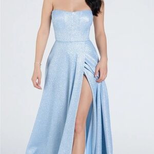 Elegant Blue Strapless Dress
